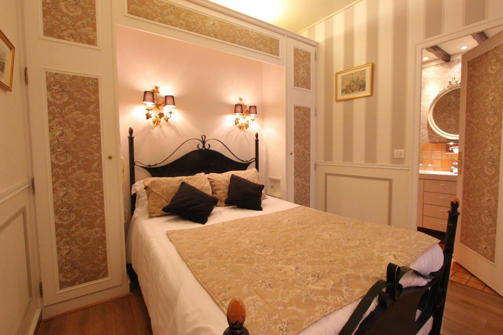 Hotel De La Bretonnerie Παρίσι Εξωτερικό φωτογραφία