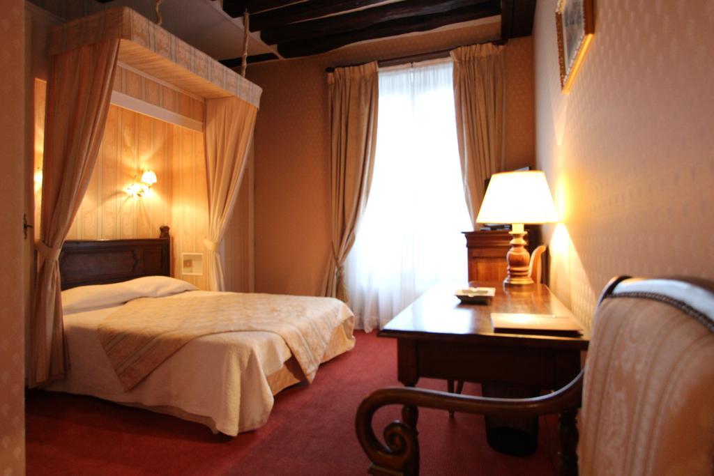 Hotel De La Bretonnerie Παρίσι Εξωτερικό φωτογραφία